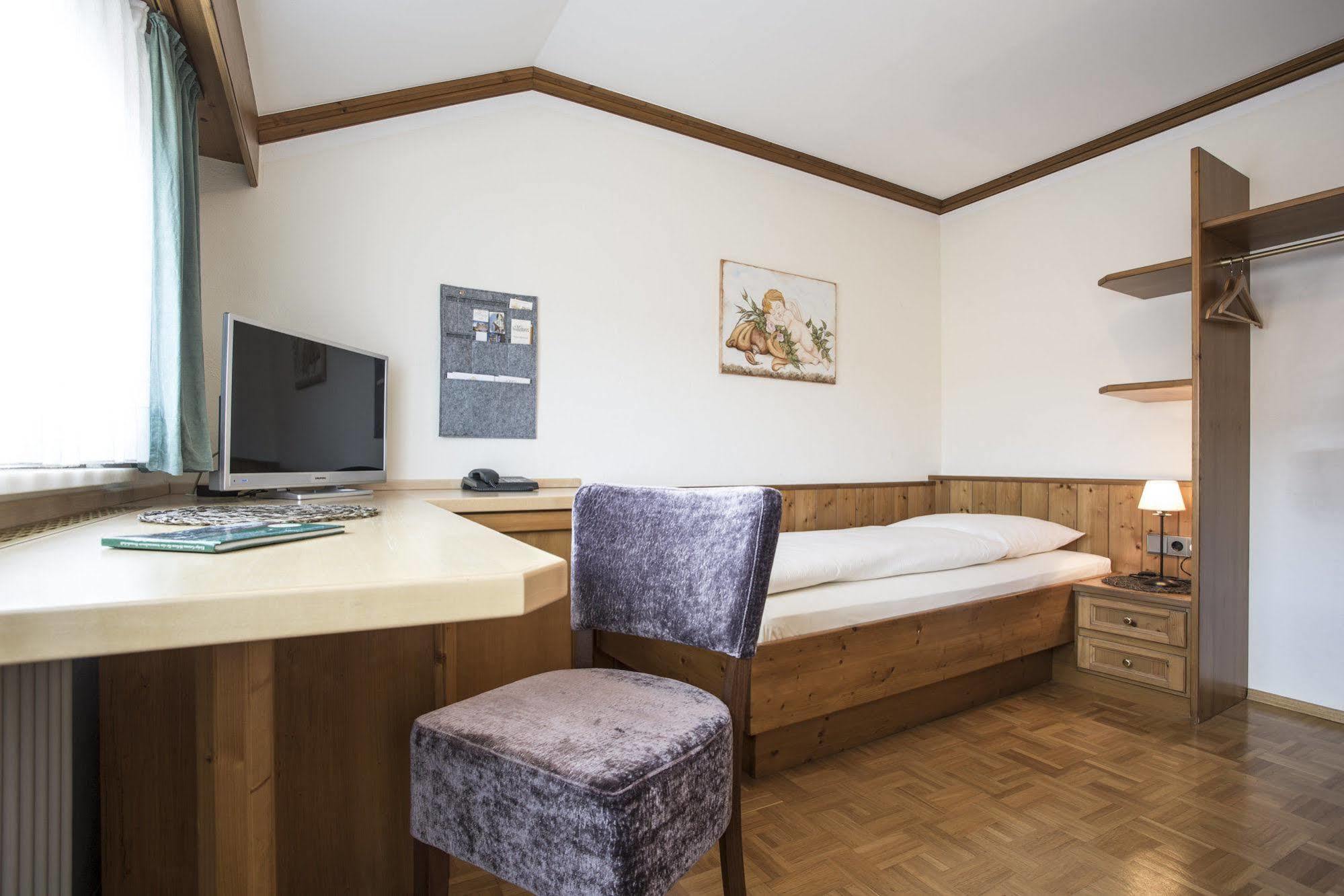 Meiser Rosenstuben Hotel Fichtenau Bagian luar foto